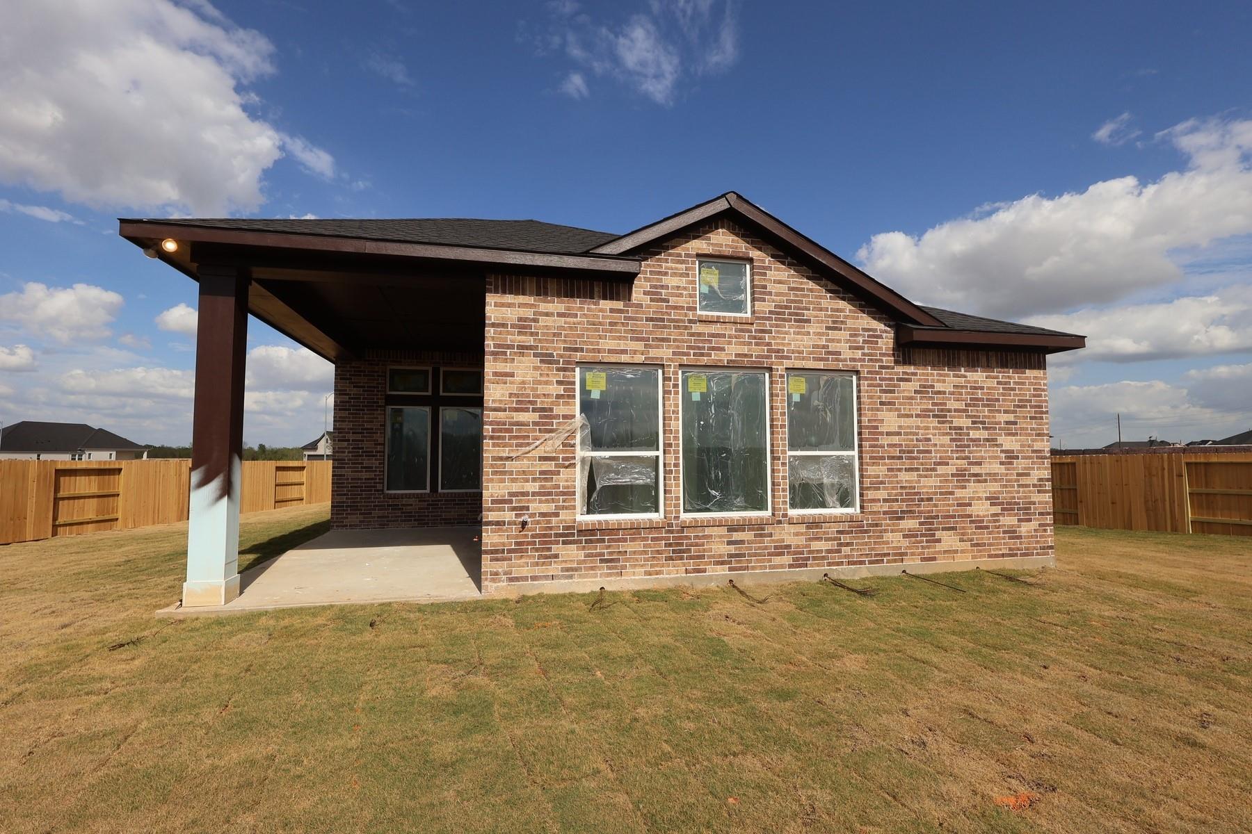 437 Wild Thicket Drive