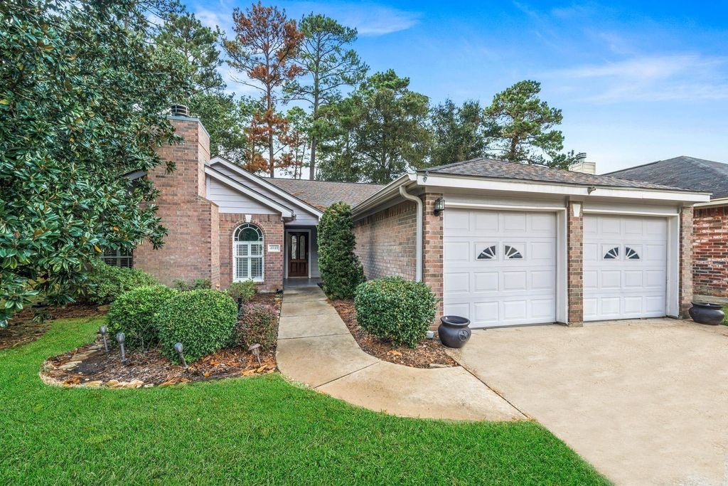 Photo of 4949 Pleasure Lake Lane, Willis, TX 77318 (MLS # 84998567)