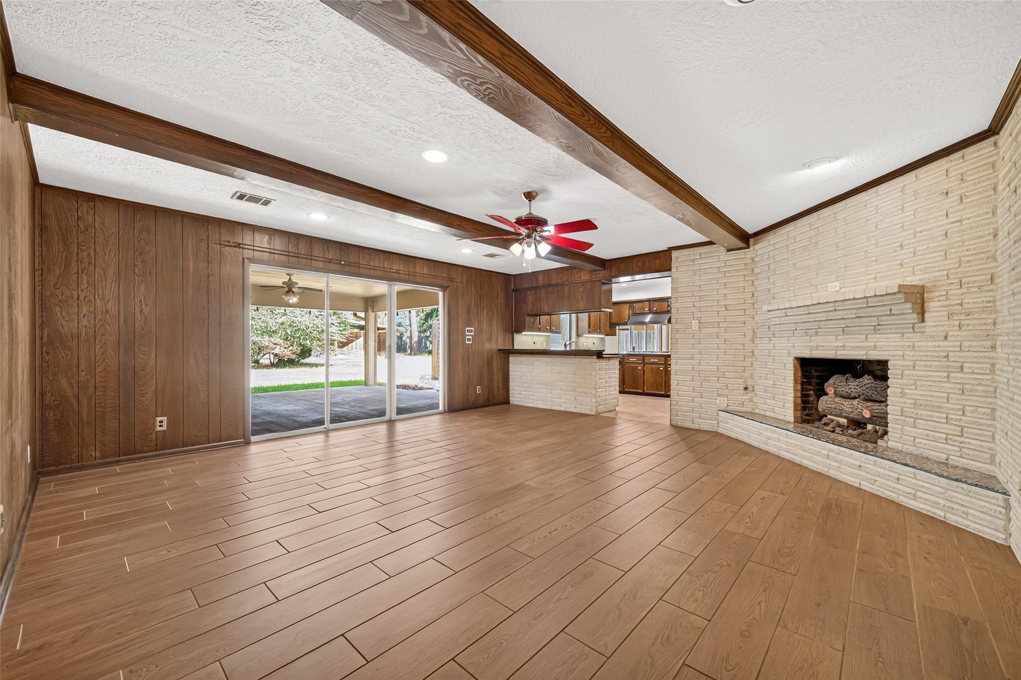 1611 Sweet Gum Lane