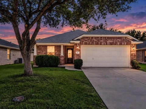 Photo of 167 Rustic Colony Lane, Dickinson, TX 77539 (MLS # 97495835)