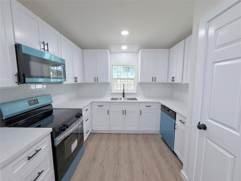 Photo of 3418 Oleander Avenue, Texas City, TX 77590 (MLS # 29171386)