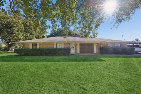 Photo of 5096 Us Hwy 287 N, Grapeland, TX 75844 (MLS # 73931001)