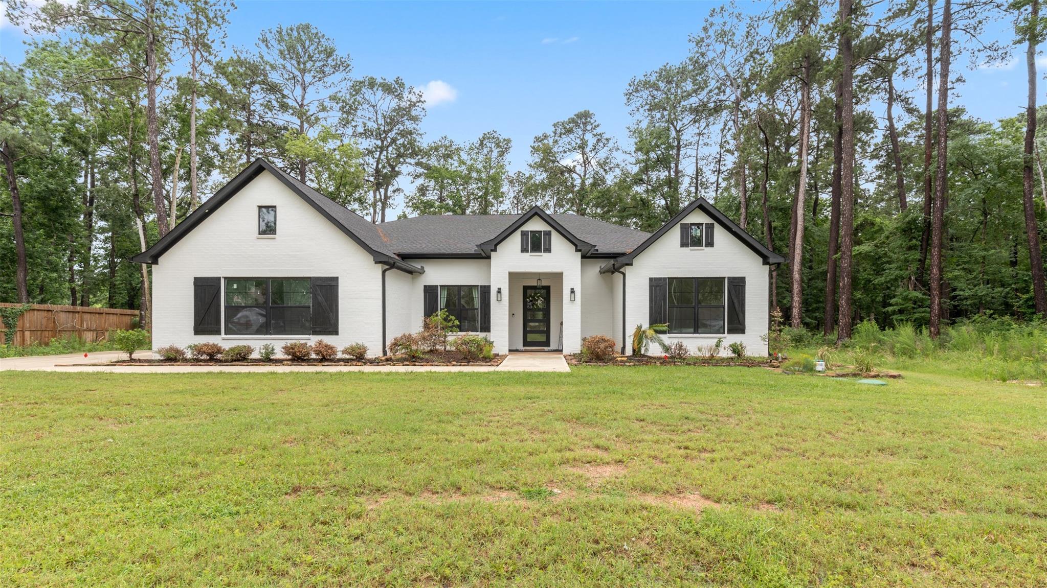 7321 Ponderosa Dr