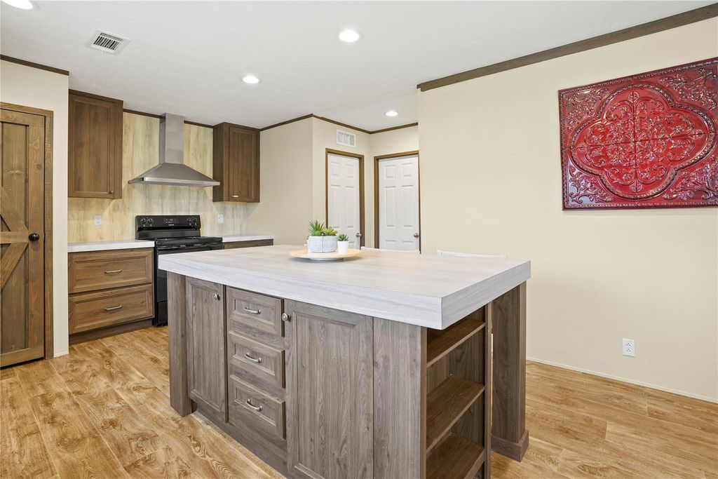 Photo of 1236 Long Leaf Pine Street, Huffman, TX 77336 (MLS # 82912236)