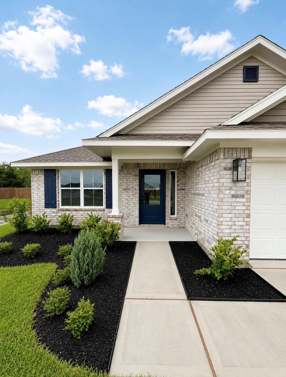 2143 Emerald Lake Trail
