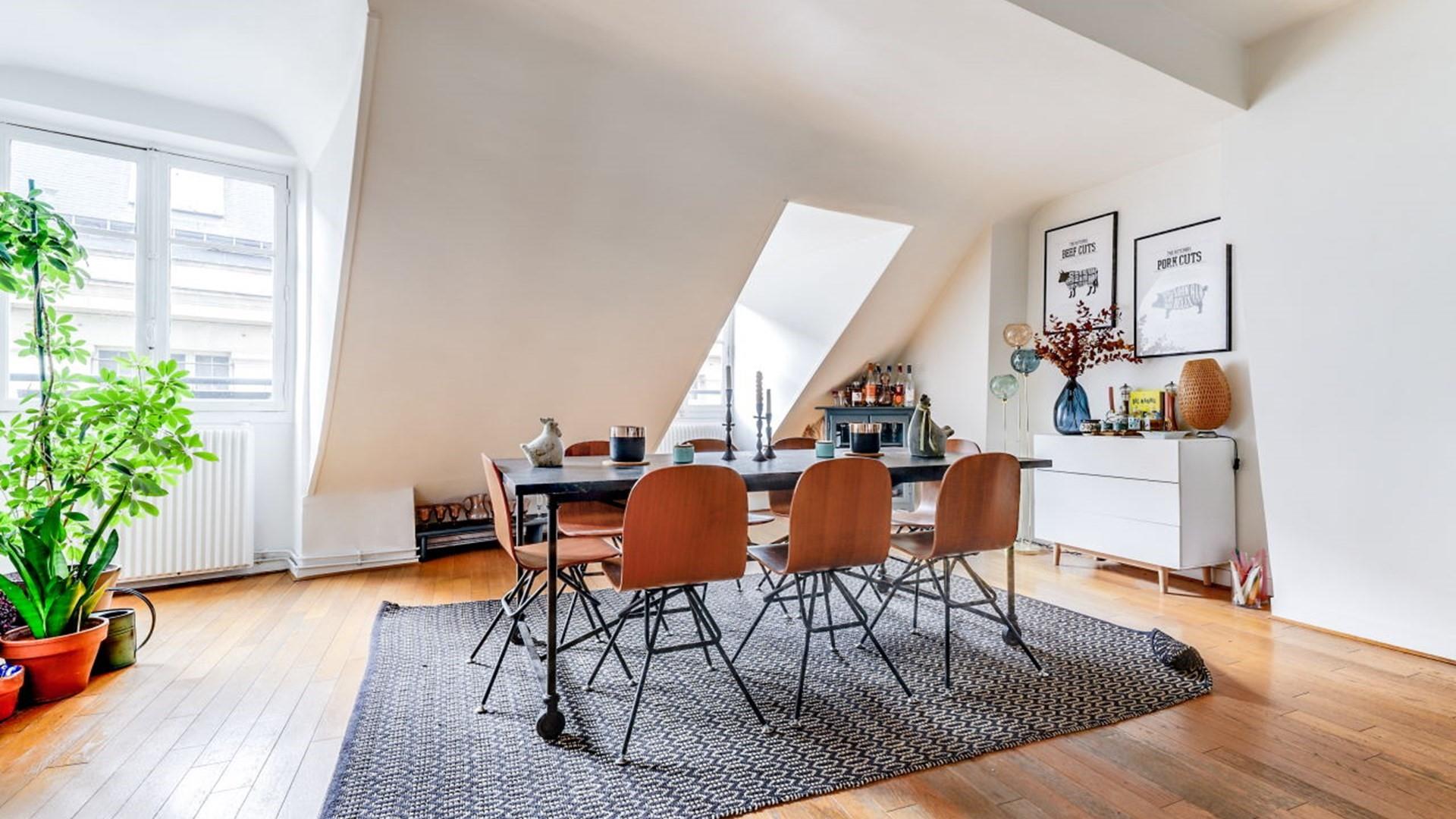 1208 Boulevard Saint Germain