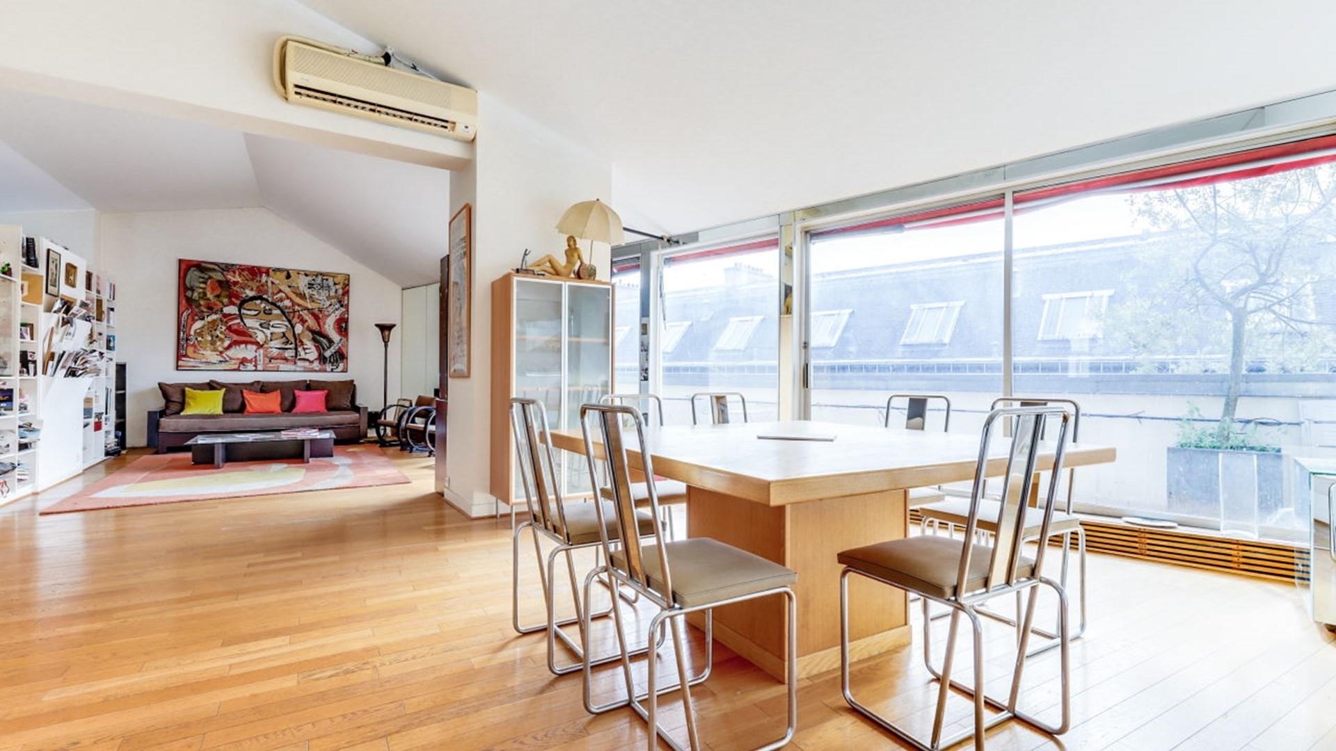 1208 Boulevard Saint Germain