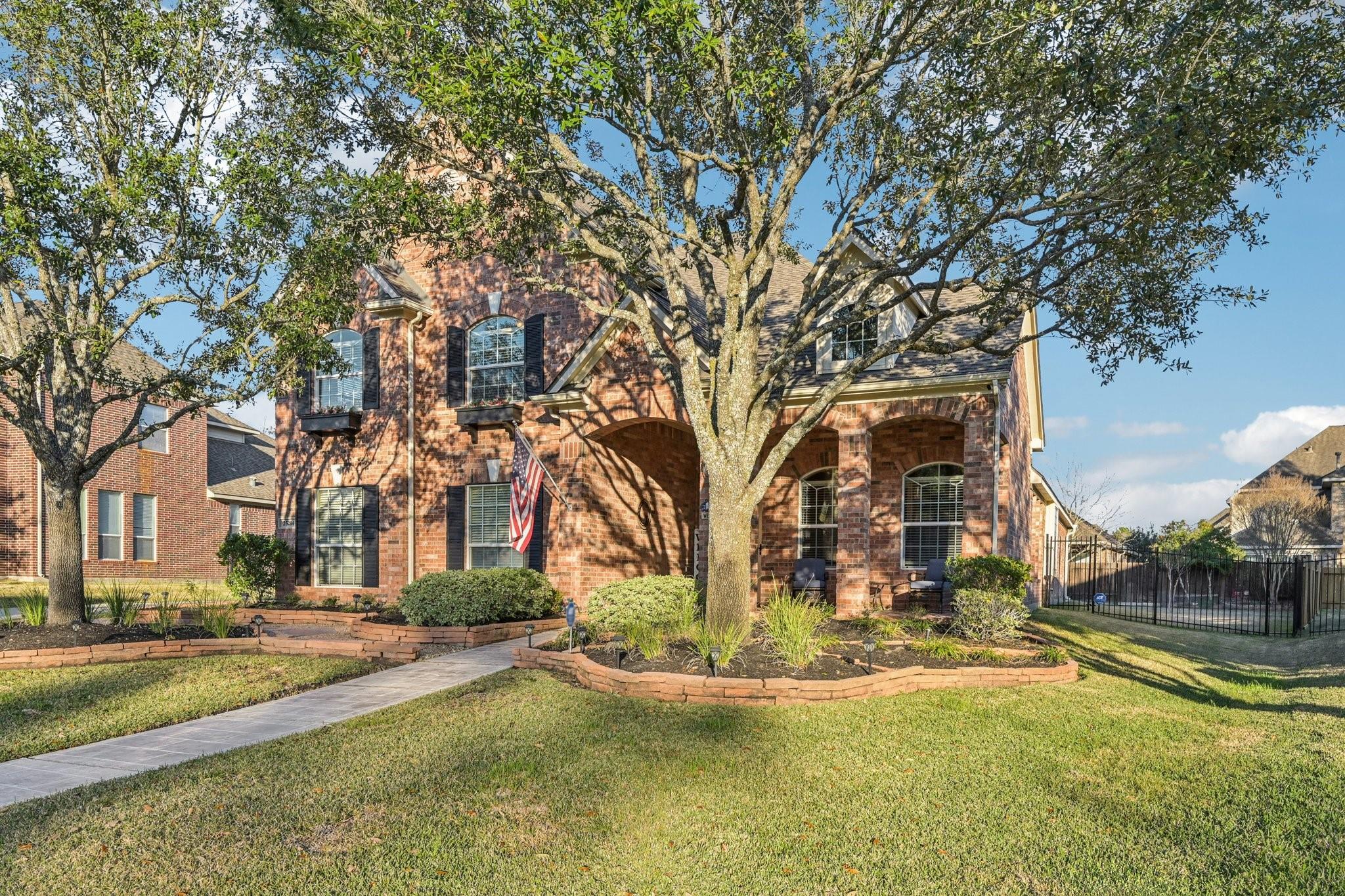 25214 E Titan Springs Drive