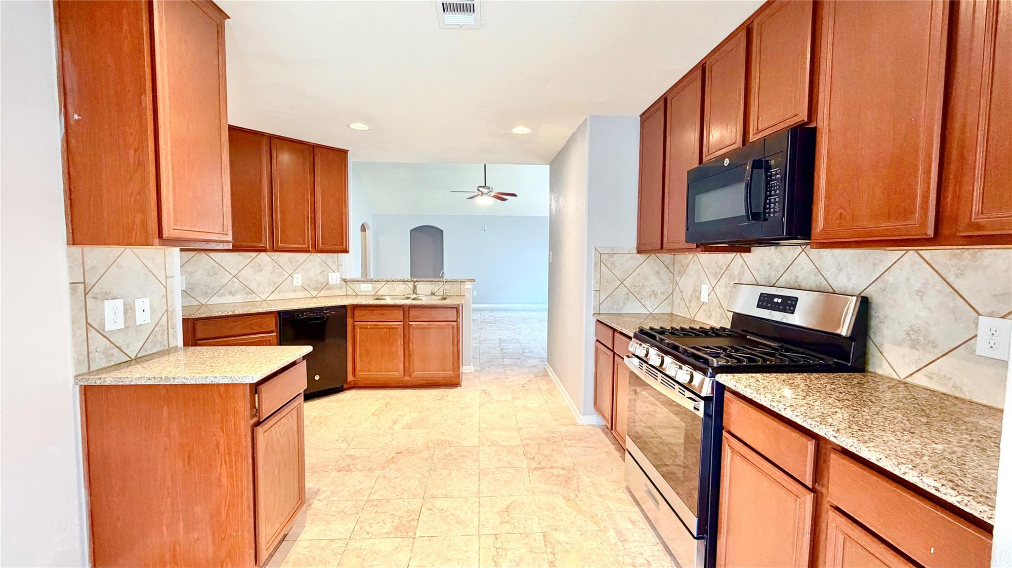 2102 Indian Clearing Trail