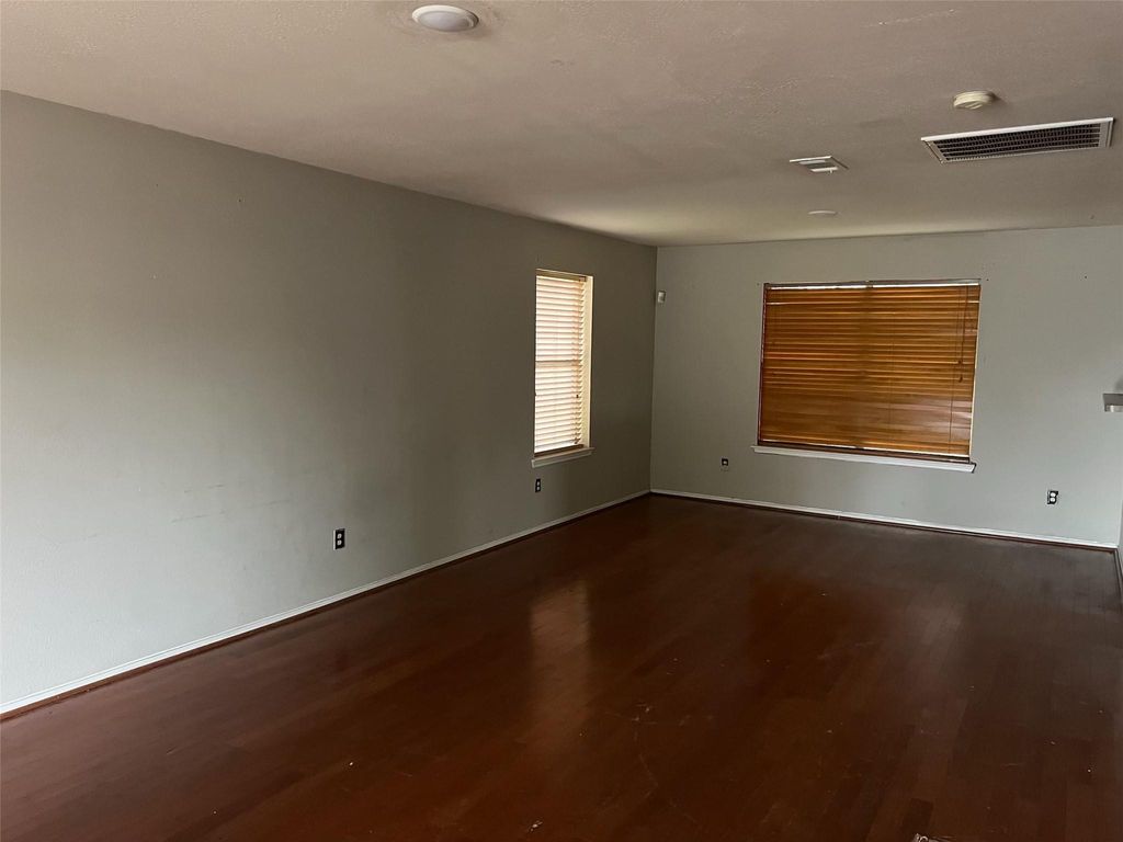 Photo of 5935 Sattler Park Drive, Houston, TX 77086 (MLS # 50542217)