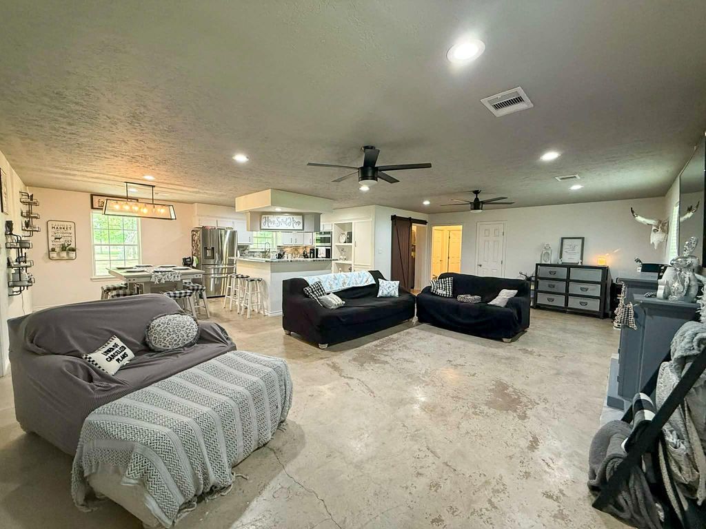 Photo of 107 County Road 409, Sweeny, TX 77480 (MLS # 76507437)