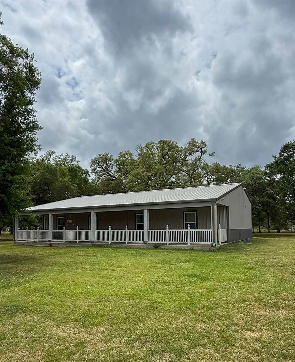 Photo of 107 County Road 409, Sweeny, TX 77480 (MLS # 76507437)