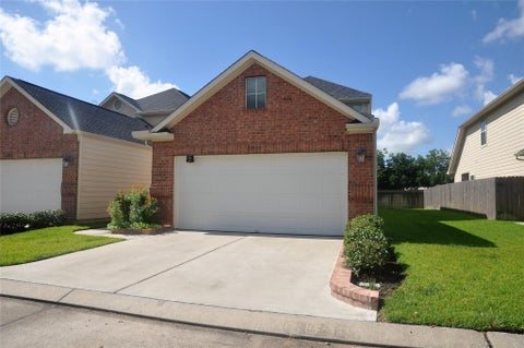 Photo of 20913 Sunrise Pine View Lane, Katy, TX 77450 (MLS # 66947574)