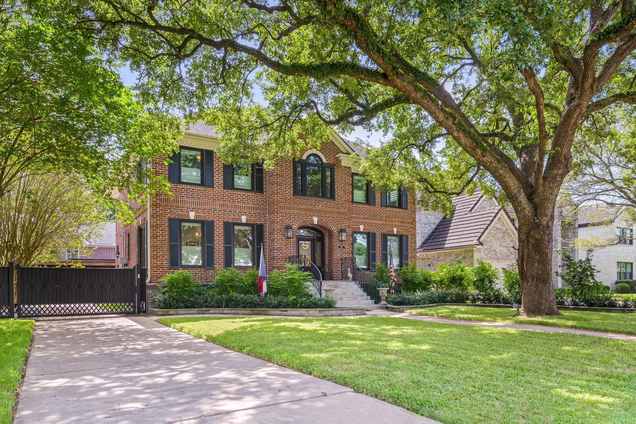 706 Mulberry Lane