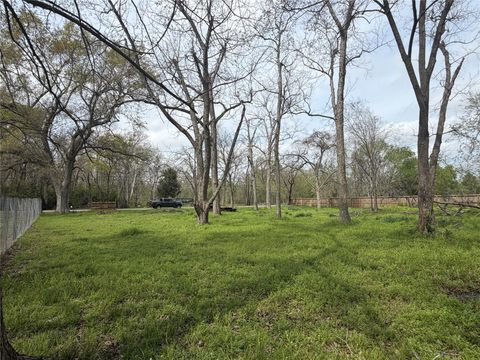 9608 Willow Street Houston TX 77088