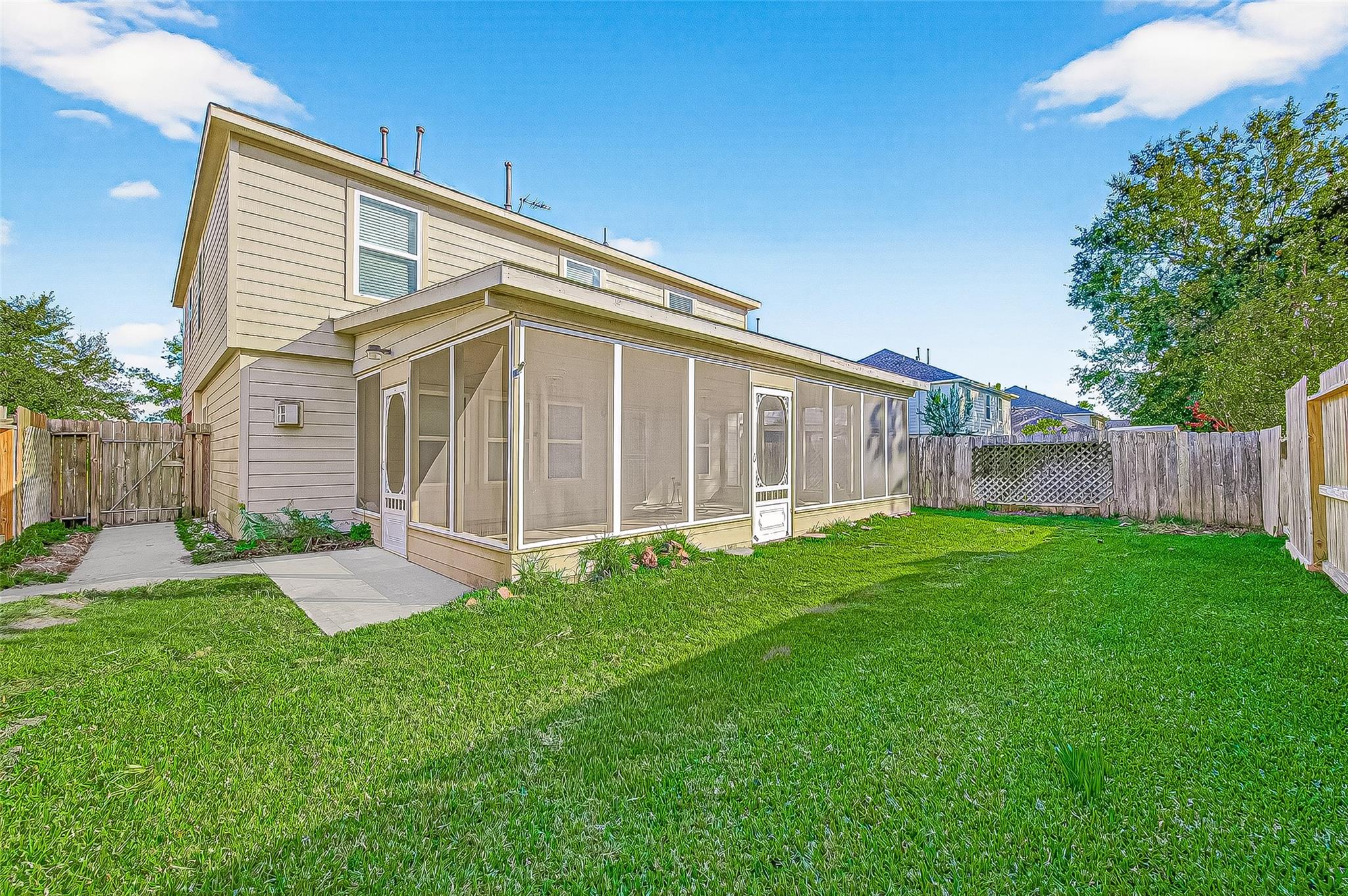 16870 Blackberry Lily Lane