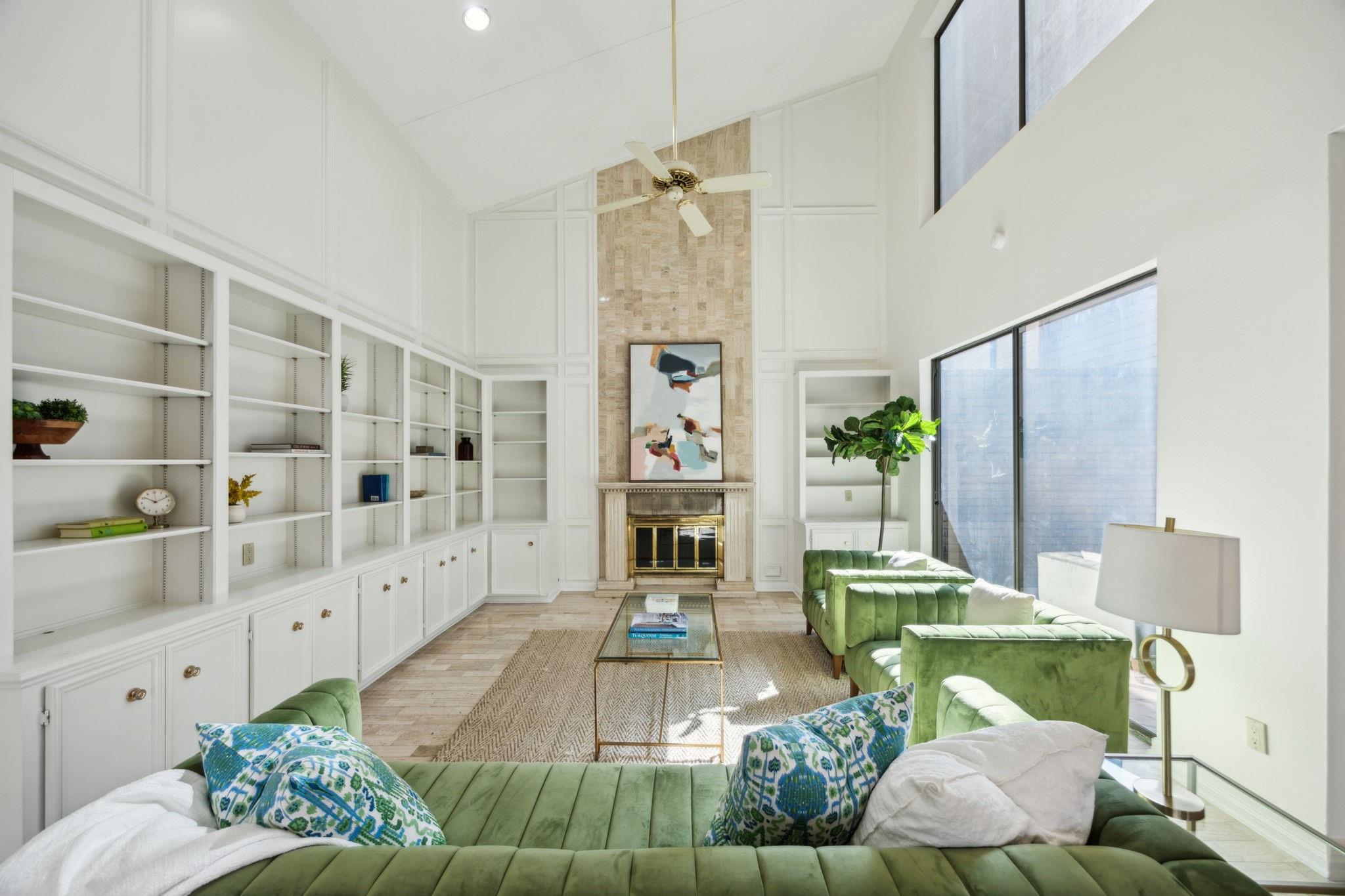 8800 Woodway Drive 15