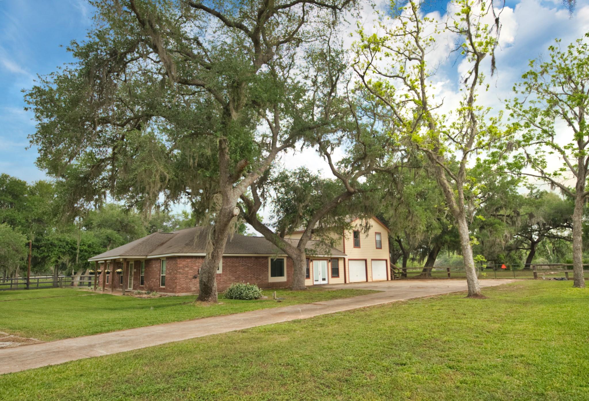 3836 Brazos River Road CR400