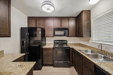 Photo of 214 W 17th Street #7, Houston, TX 77008 (MLS # 39260317)