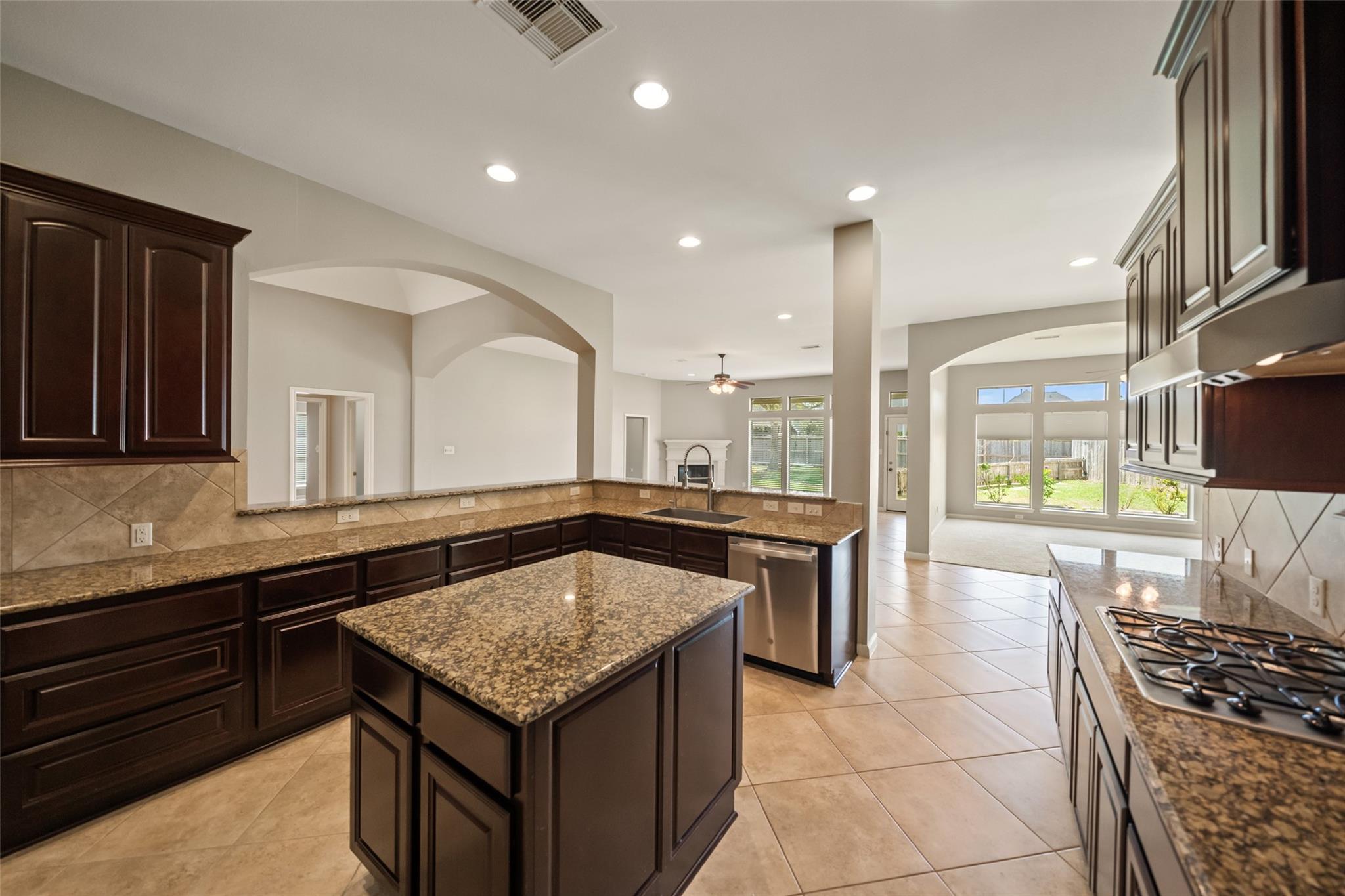 2818 Red Maple Drive