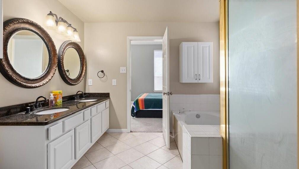 20707 Redbud Trail