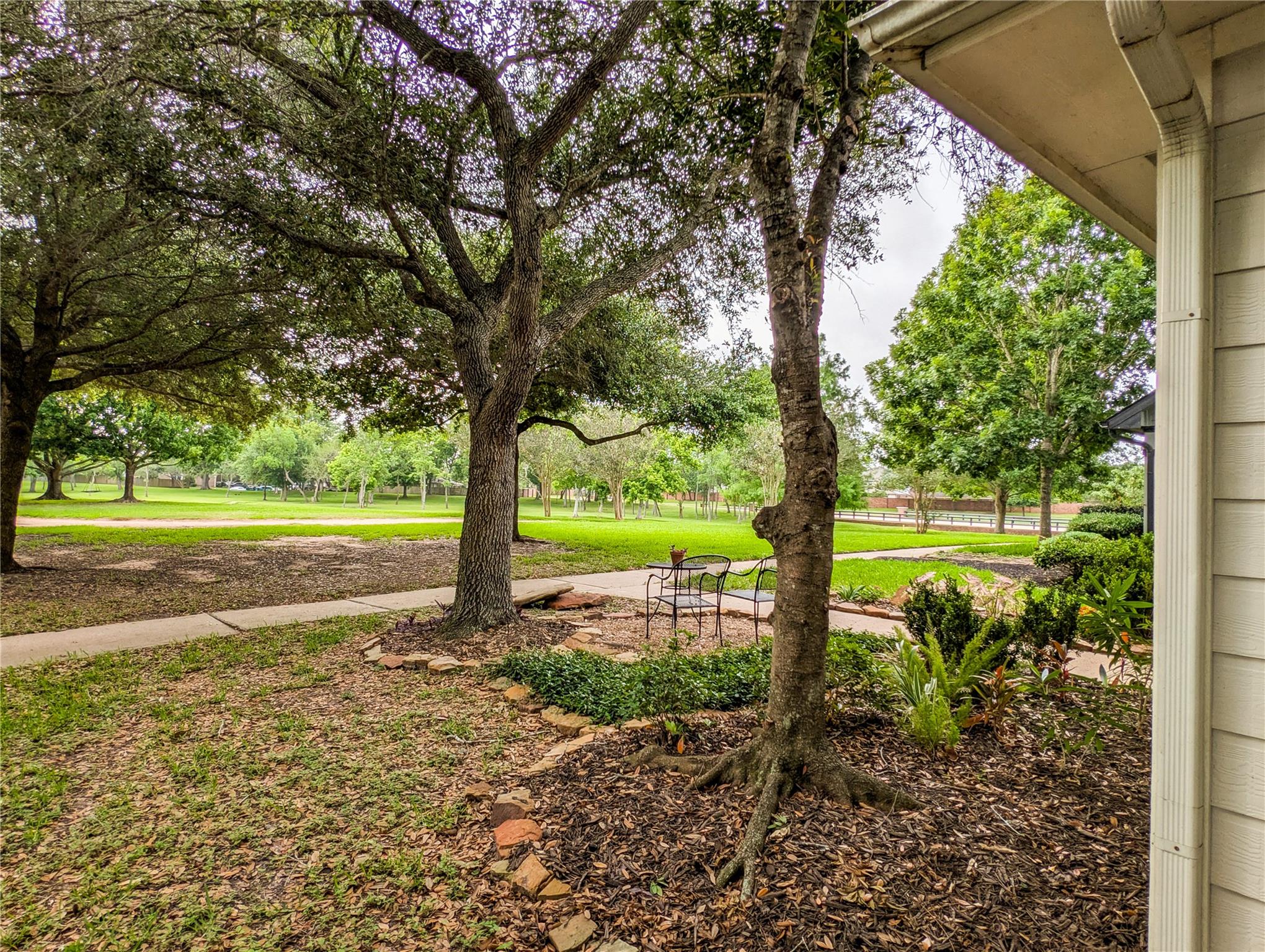 3922 Federal Lane