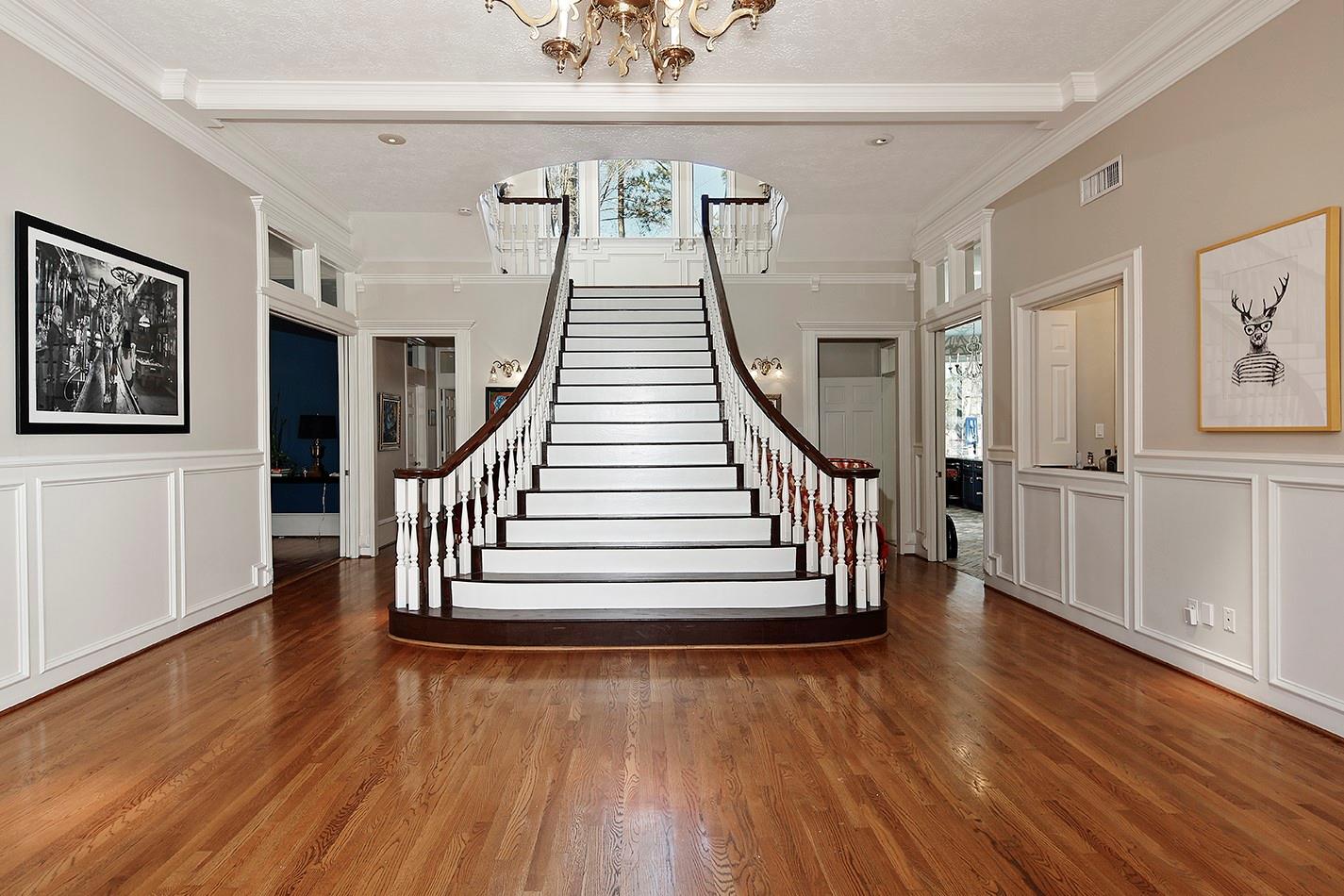 38 Grogans Point Road