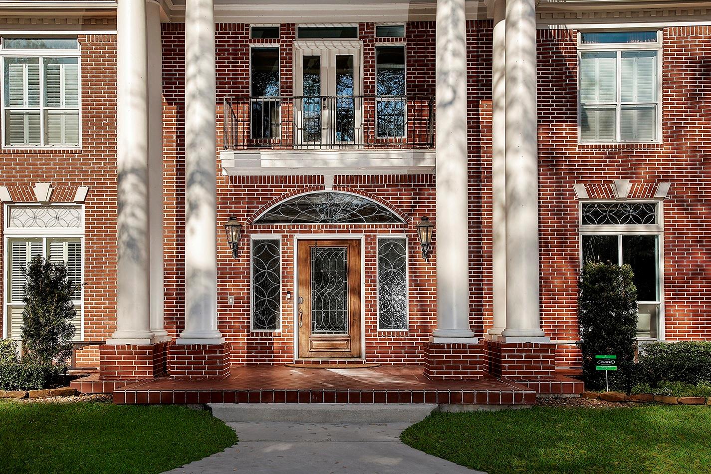 38 Grogans Point Road