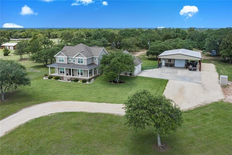 Homes For Sale - 1572 County Road 134<br/> Hallettsville, TX 77964
