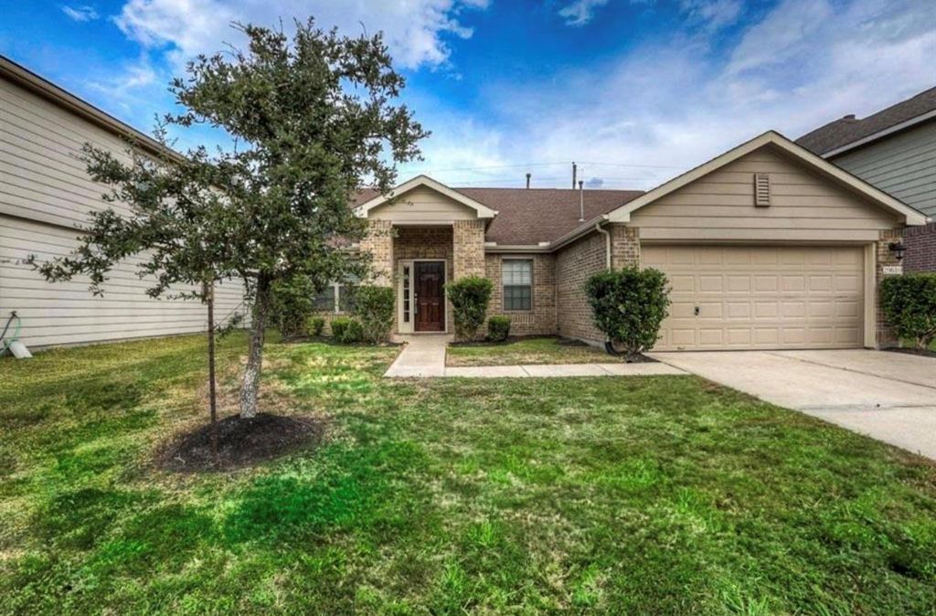 Photo of 29610 Legends Glen Drive, Spring, TX 77386 (MLS # 61747455)