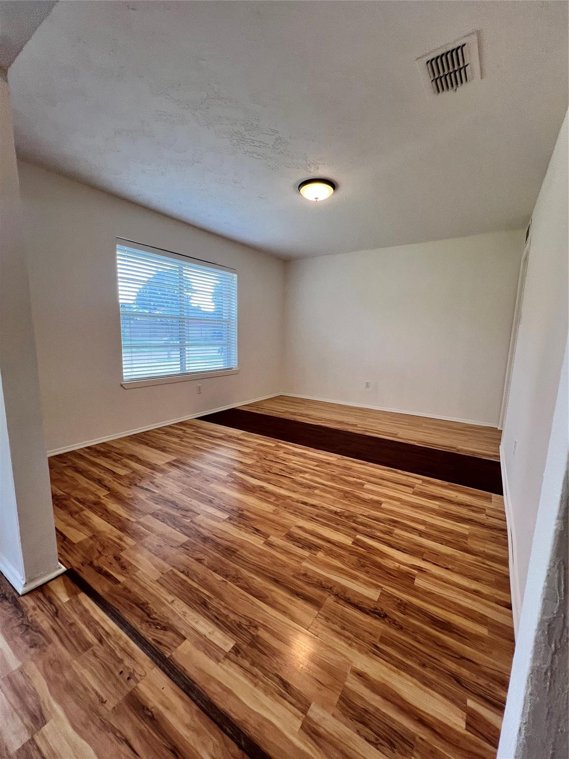 7522 Crisp Wood Lane - Photo 3