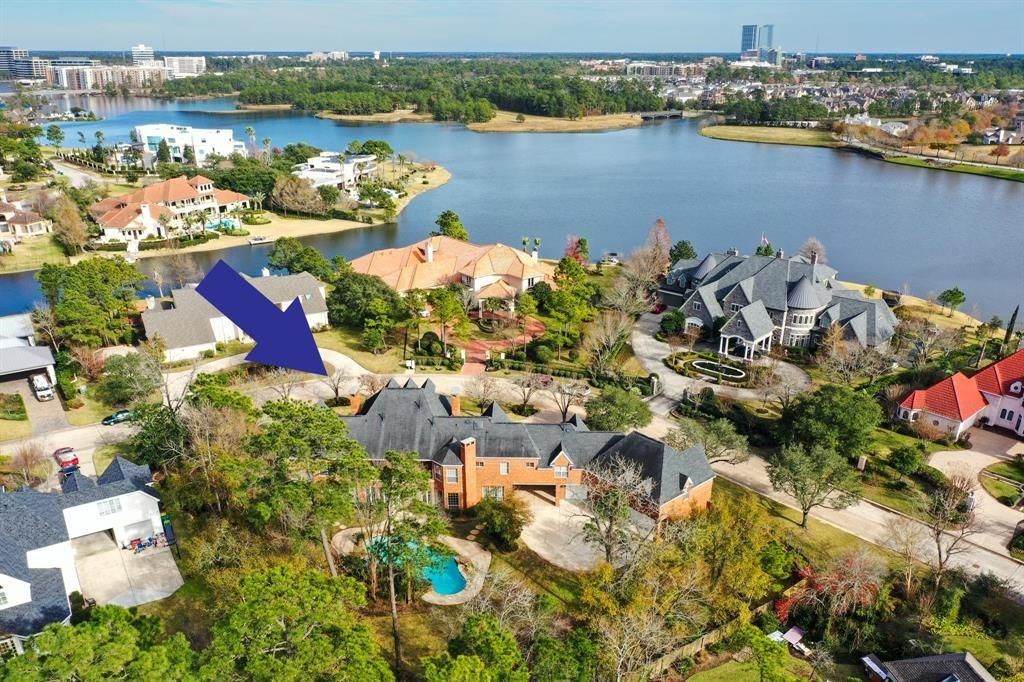 Photo of 63 N Windsail Place, The Woodlands, TX 77381 (MLS # 32320278)