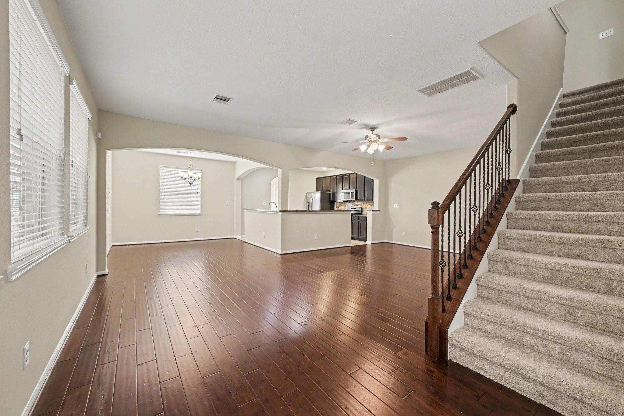 8433 Sunset Loch Drive