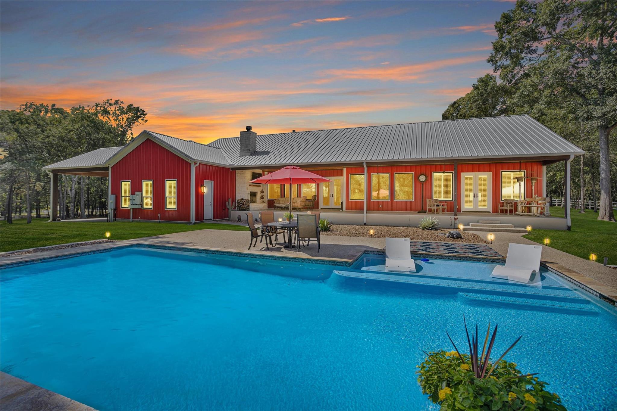 15062 & 15068 Lake Paula Drive