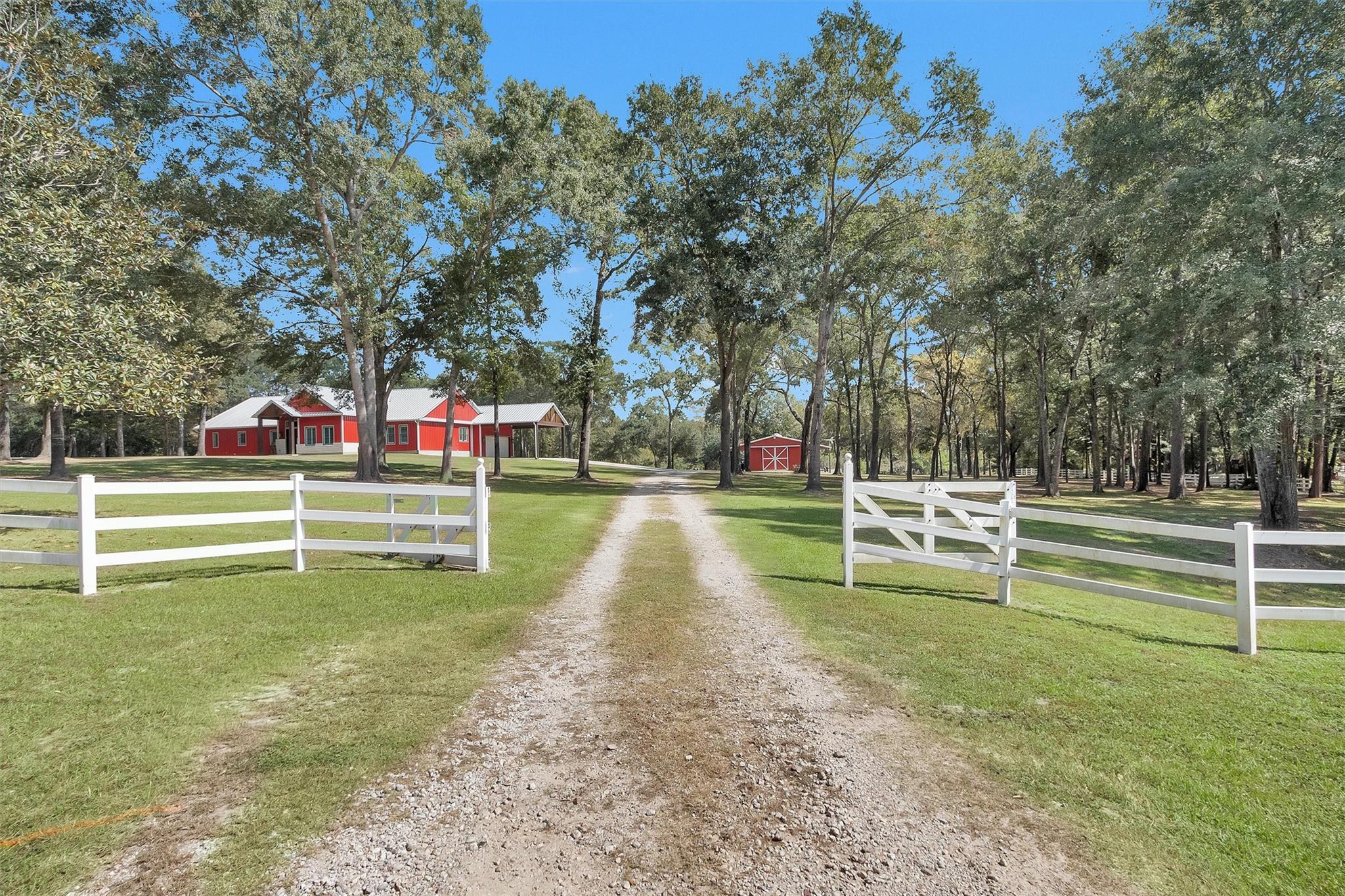 15062 & 15068 Lake Paula Drive