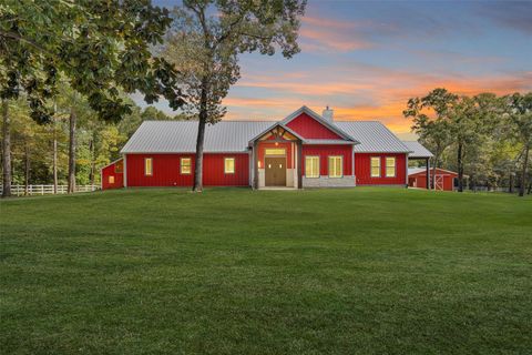 15062 & 15068 Lake Paula Drive Willis TX 77318