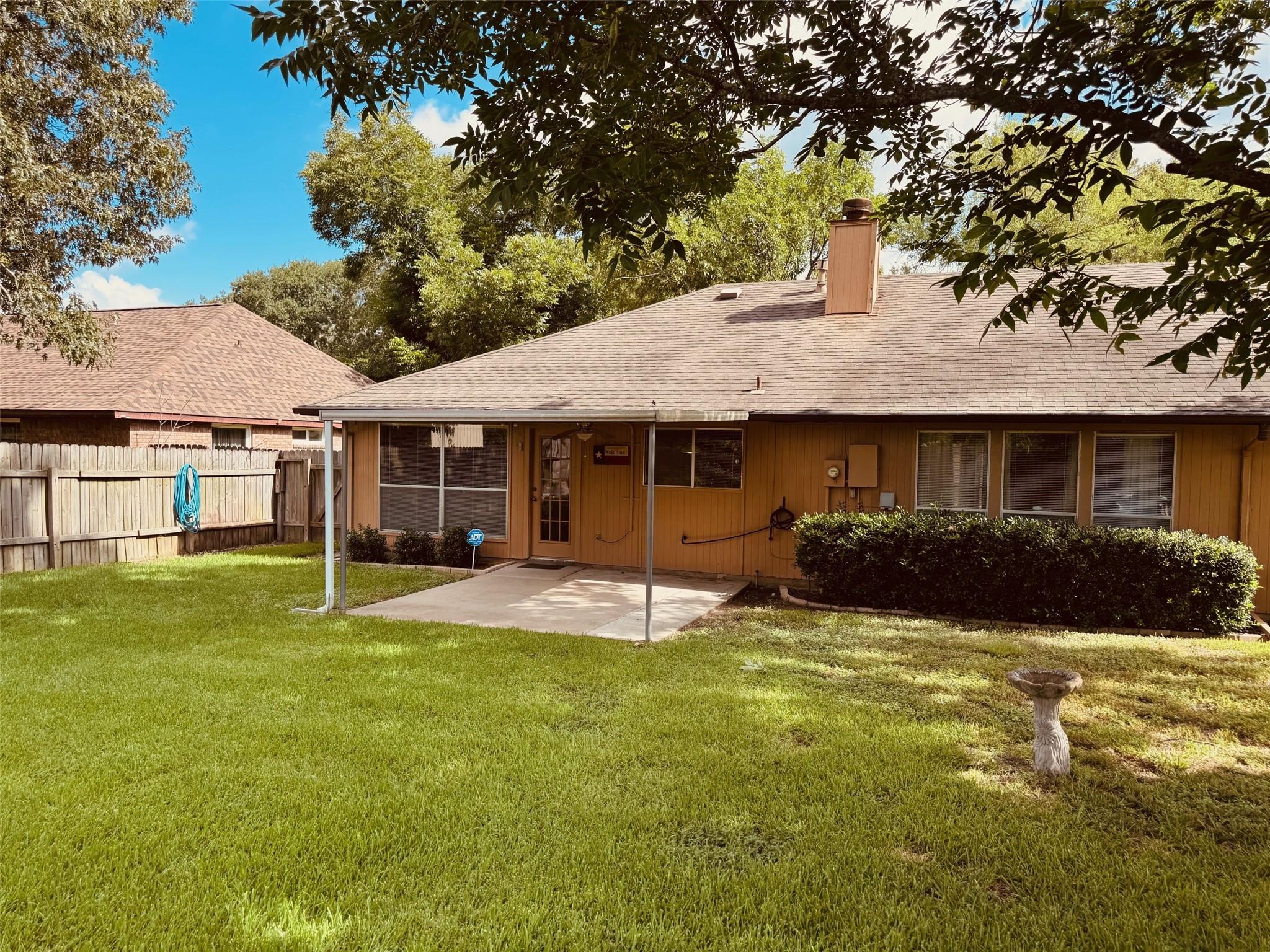 8610 Old Maple Lane