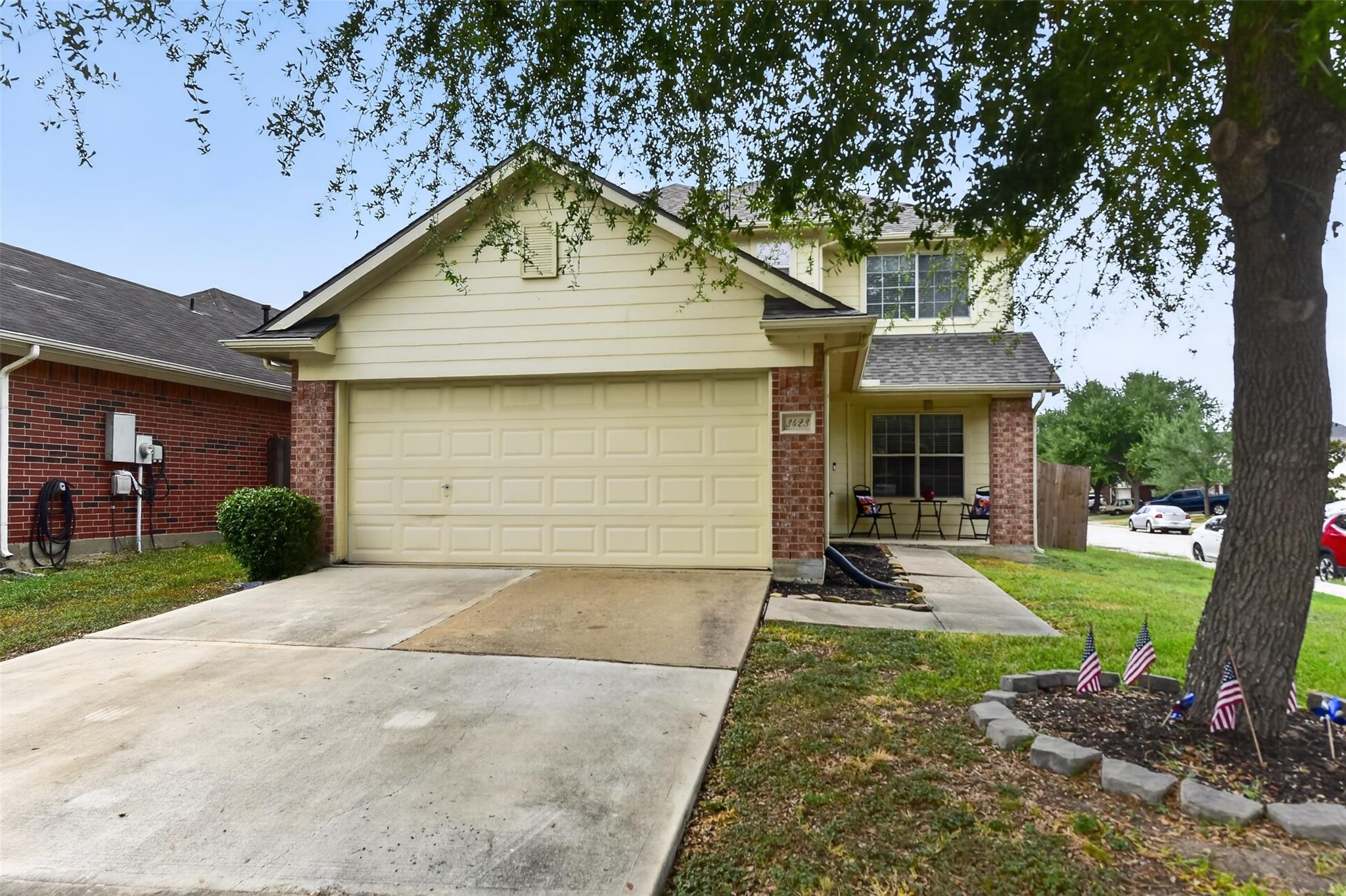 3423 Field Manor Lane