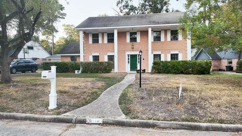 Photo of 6210 Rippling Hollow Drive, Spring, TX 77379 (MLS # 90831042)