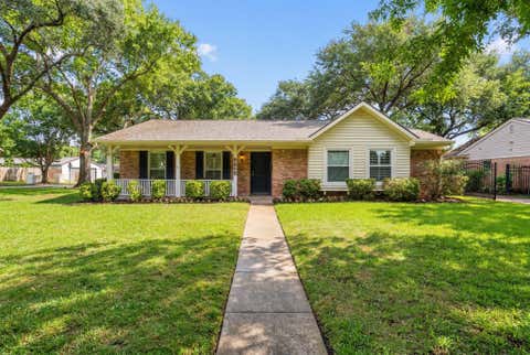 Photo of 5658 Cartagena Street, Houston, TX 77035 (MLS # 77960988)