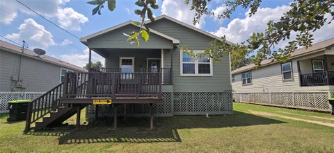 Photo of 718 E Columbus Drive, Wharton, TX 77488 (MLS # 59889716)
