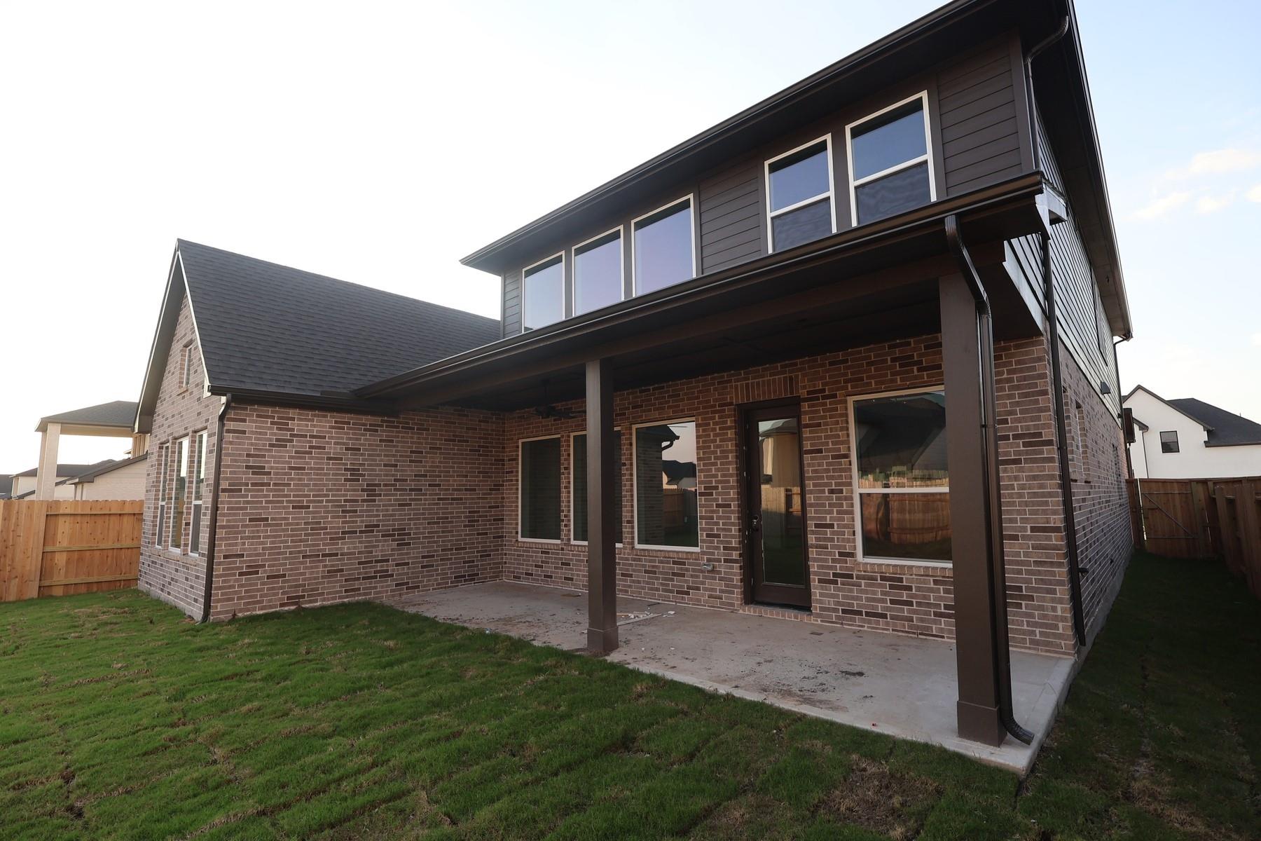 5011 Nesbit Path