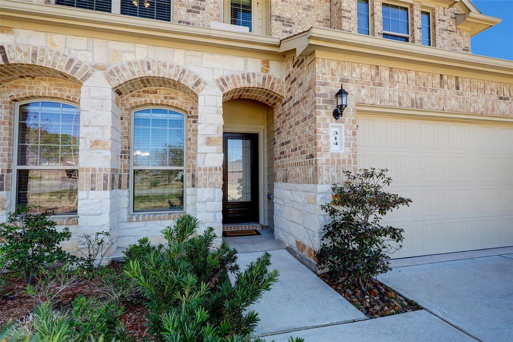 Photo of 314 Moonwalk Street, Montgomery, TX 77356 (MLS # 19621582)