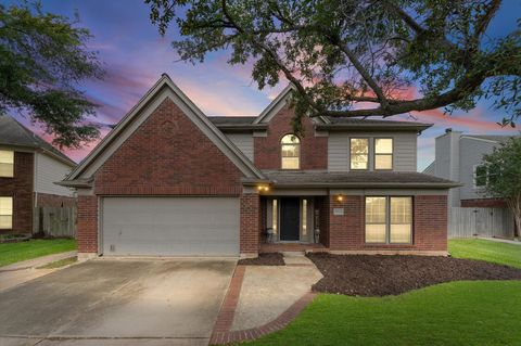 Photo of 10822 Spruce Drive S, La Porte, TX 77571 (MLS # 76901168)