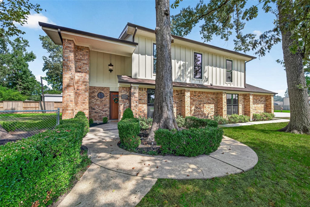 Photo of 24102 Shin Oak Drive, Huffman, TX 77336 (MLS # 80964944)