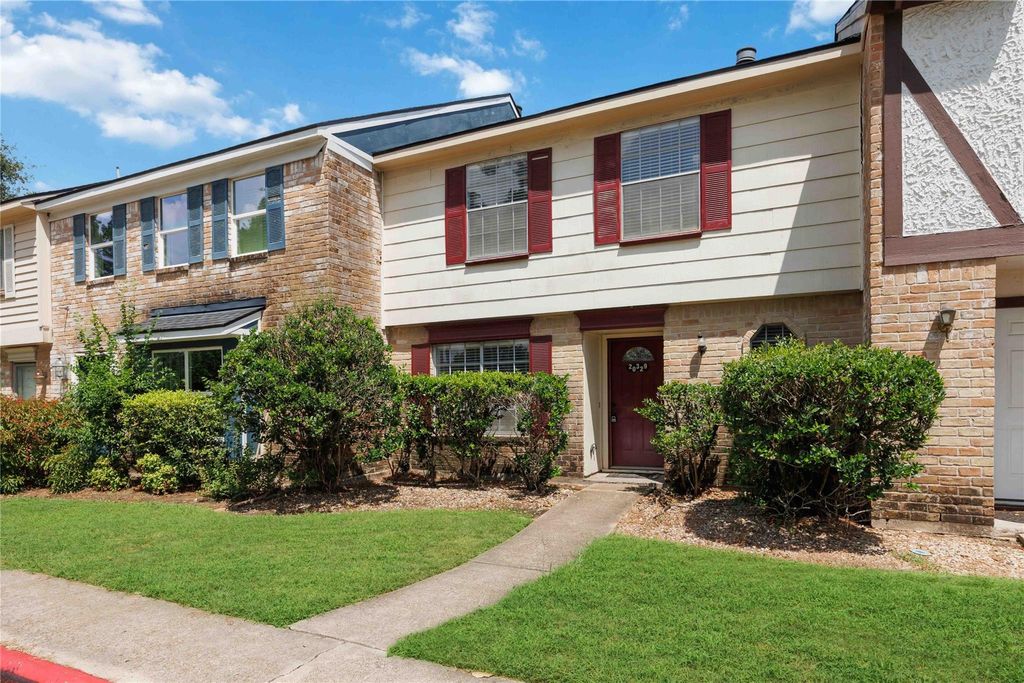 Photo of 20329 Fieldtree Drive, Humble, TX 77338 (MLS # 43547475)