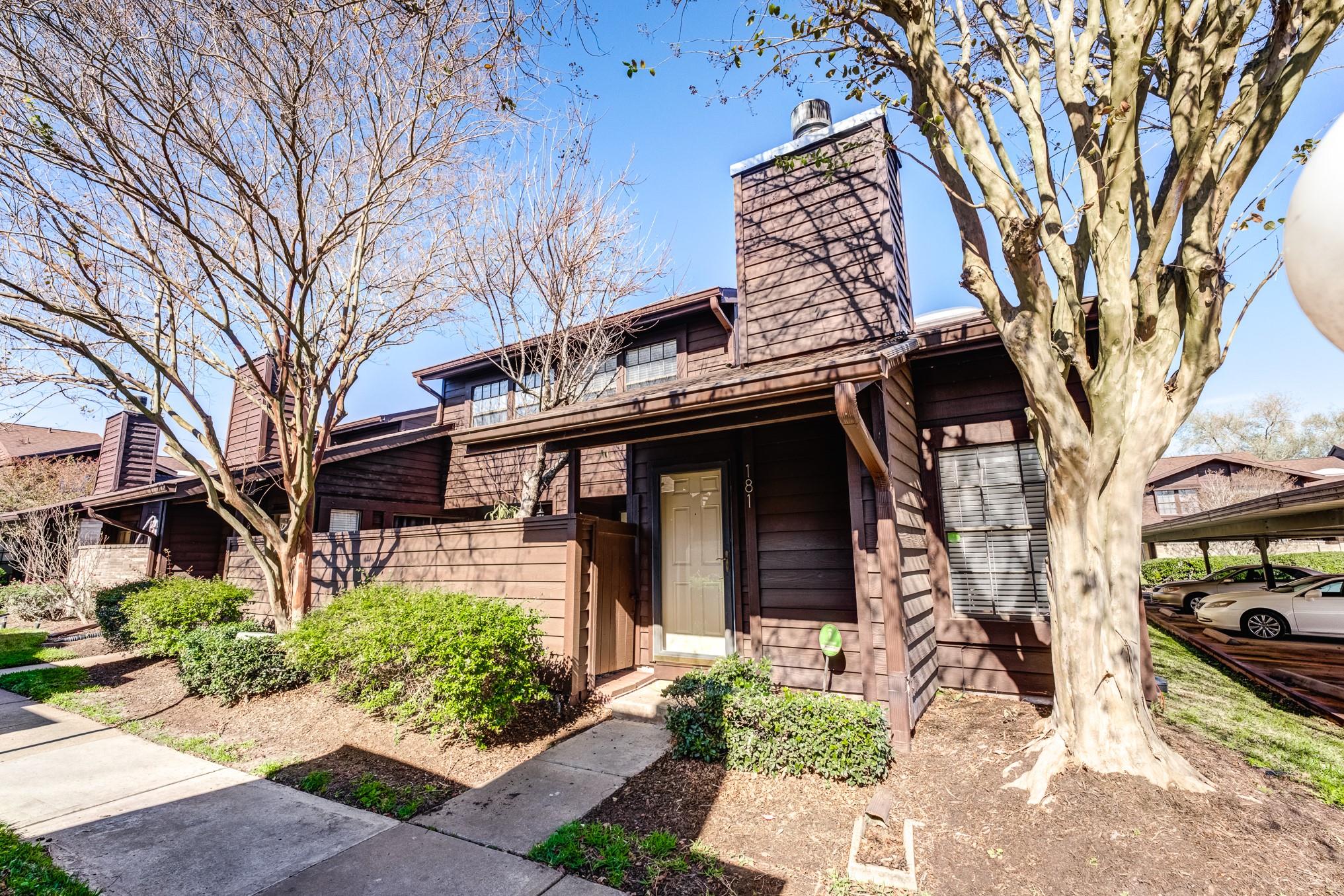 2611 Grants Lake Boulevard 181