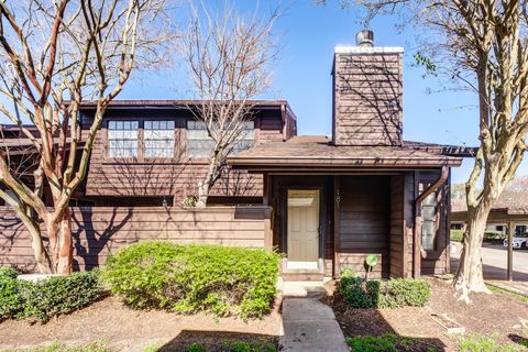 2611 Grants Lake Boulevard 181 Sugar Land TX 77479