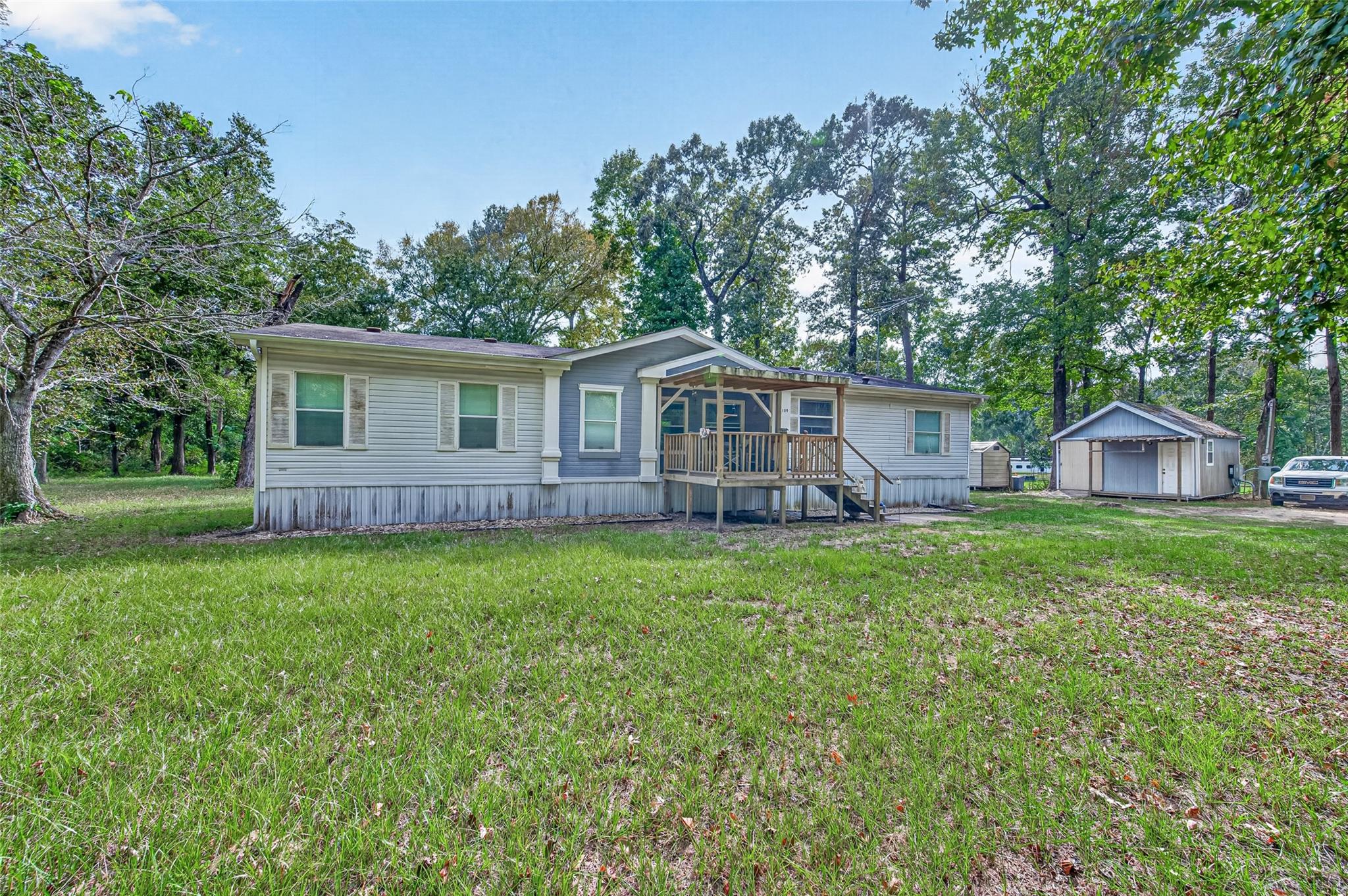 189 Hall Drive S