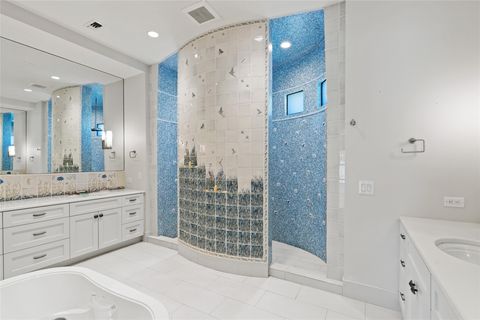 Tiny photo for 1718 Roscoe Street, La Porte, TX 77571 (MLS # 12499138)